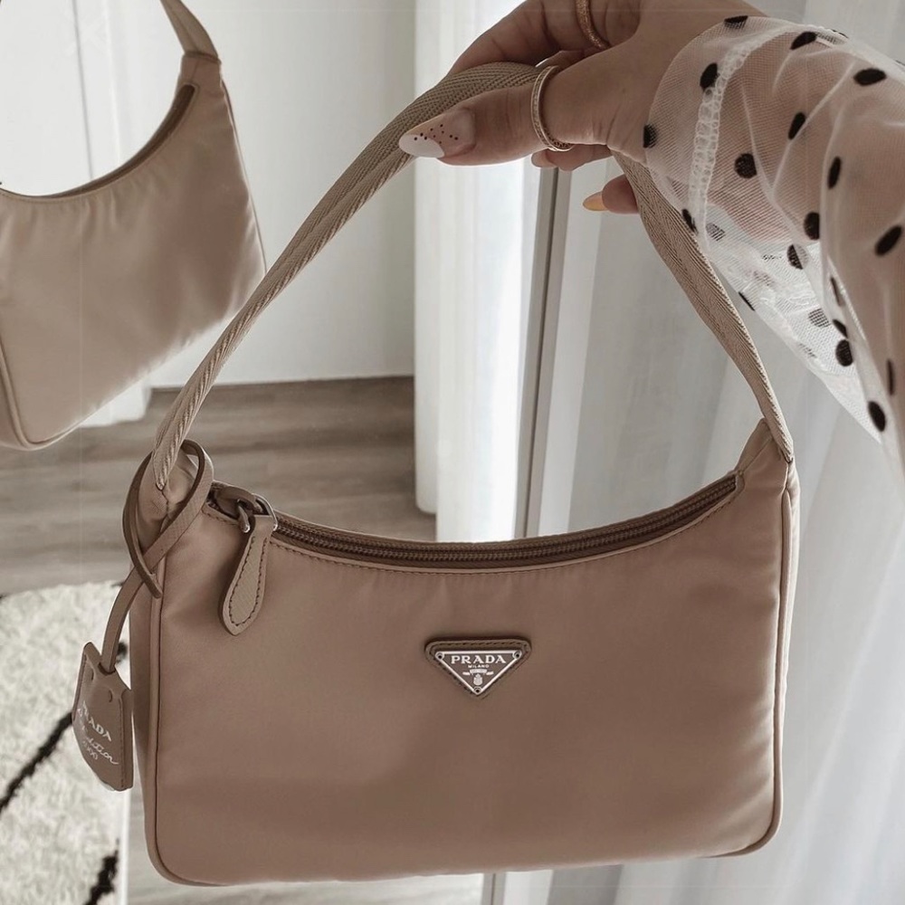 Prada bag 💜